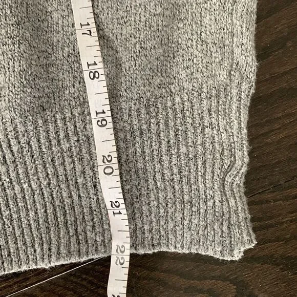 ❤️Couple Matching Grey Sweaters - Picture 5 of 8